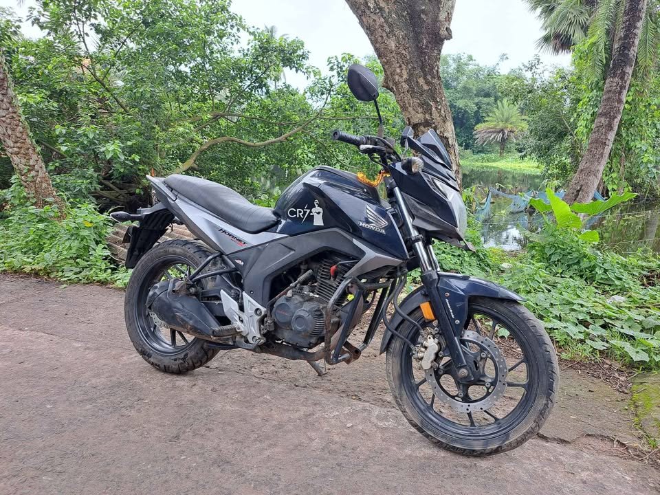 Cheap Used Bikes In Kolkata – Honda Hornet 160R