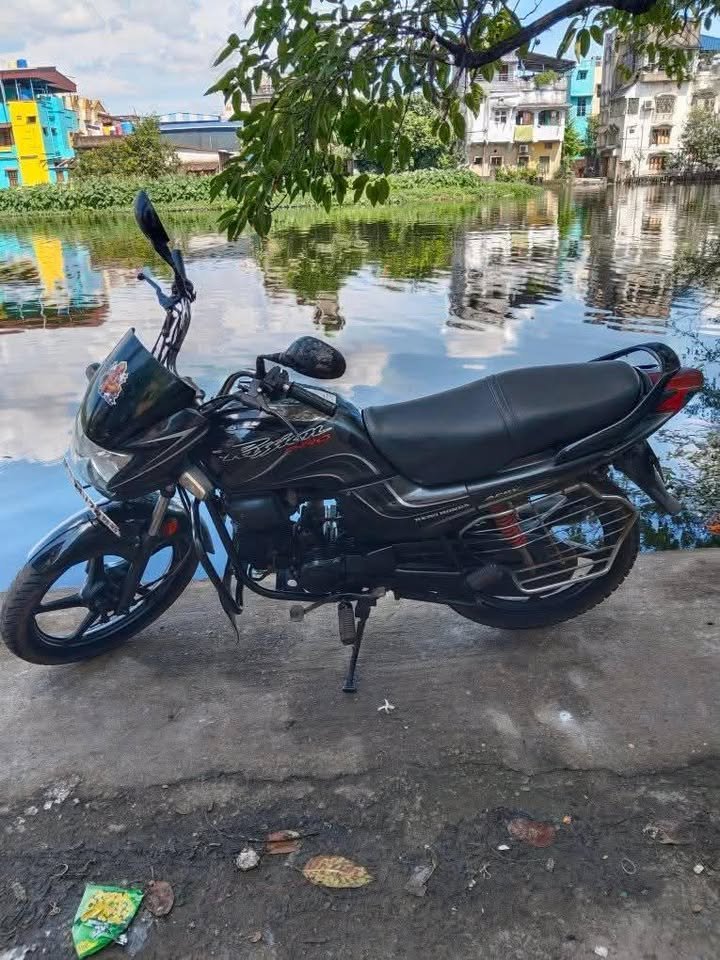 Best Second Hand Bikes In Kolkata – Hero Honda PSN (2012)