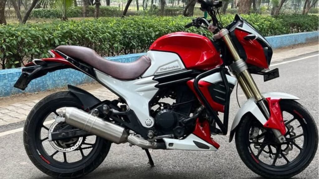 Affordable Used Bikes In Delhi – Mahindra Mojo 300
