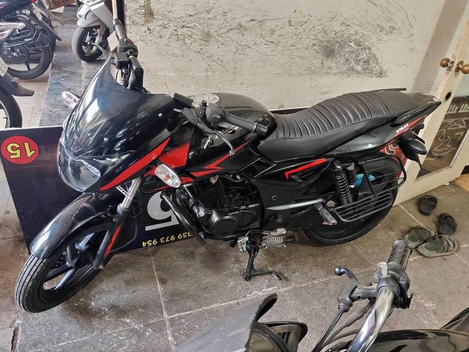 Cheap Used Bikes in Gurgaon – Bajaj Pulsar 150 for Sale
