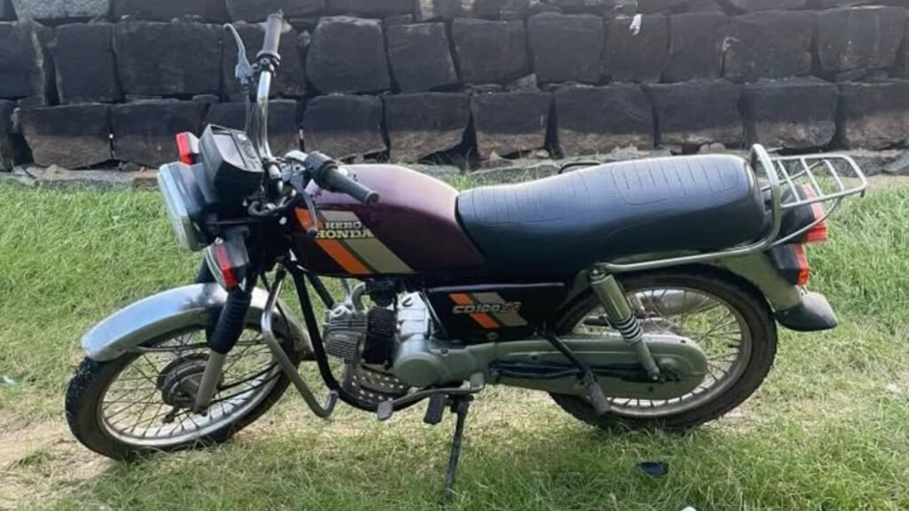 Cheap Second Hand Bikes in Thrissur – Hero Honda CD 100SS (1998)