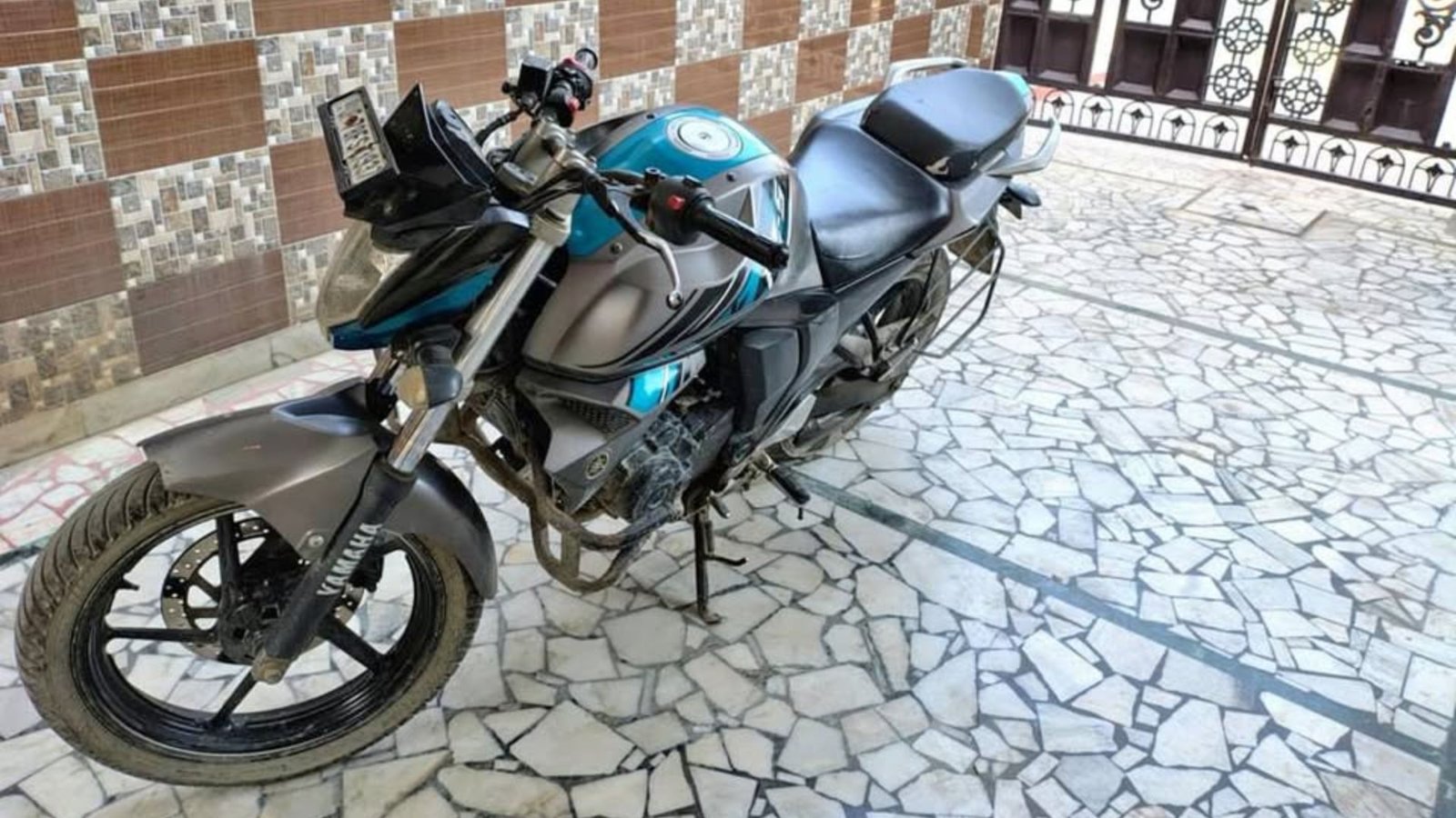 Best Used Bikes in Kanpur – 2019 Yamaha FZ V3.0 for Sale 90 Best Used Bikes in Kanpur – 2019 Yamaha FZ V3.0 for Sale