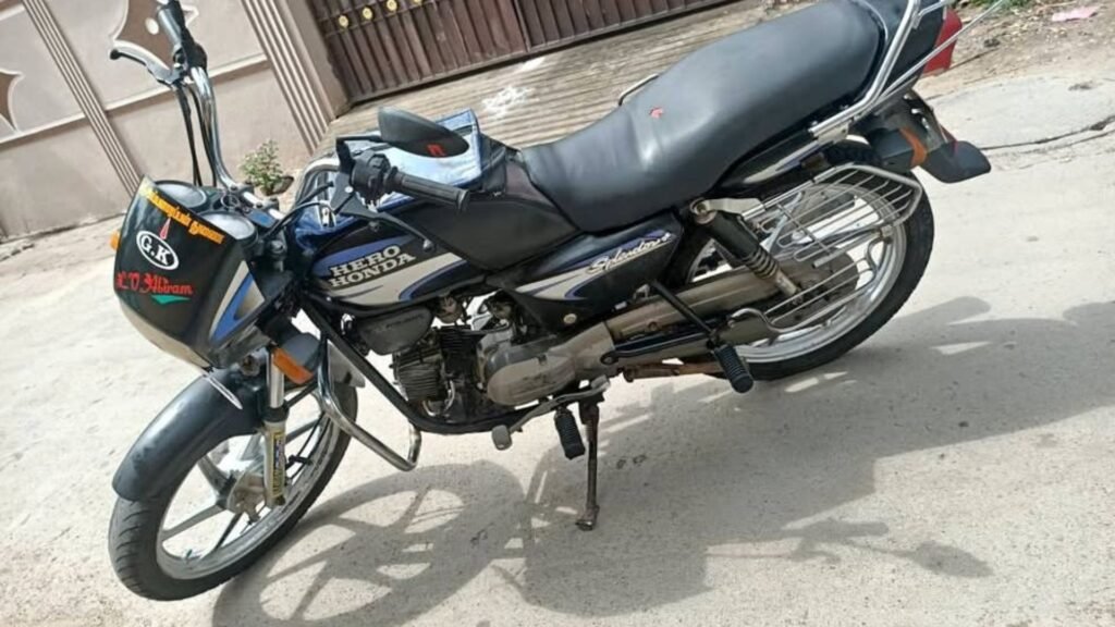 Cheap Used Bikes in Pondicherry – Hero Splendor Plus 2011 95 Cheap Used Bikes in Pondicherry – Hero Splendor Plus 2011
