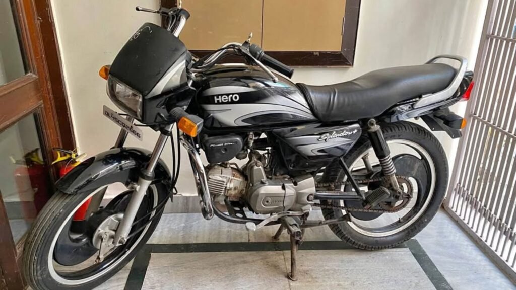 Best Bike for Sale in Delhi – Splendor 2017 Model